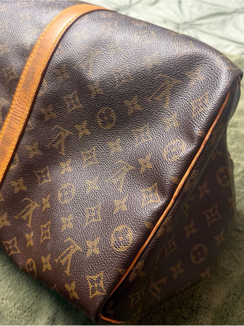 Authentic!Louis Vuitton Brown Monogram Duffel with Tan Leather Trim - Picture 8 of 16